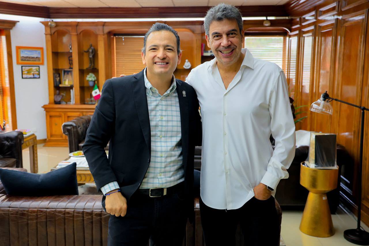 Tiburón a la vista ! Visita de Arturo Elías Ayub a Ciudad Chihuahua