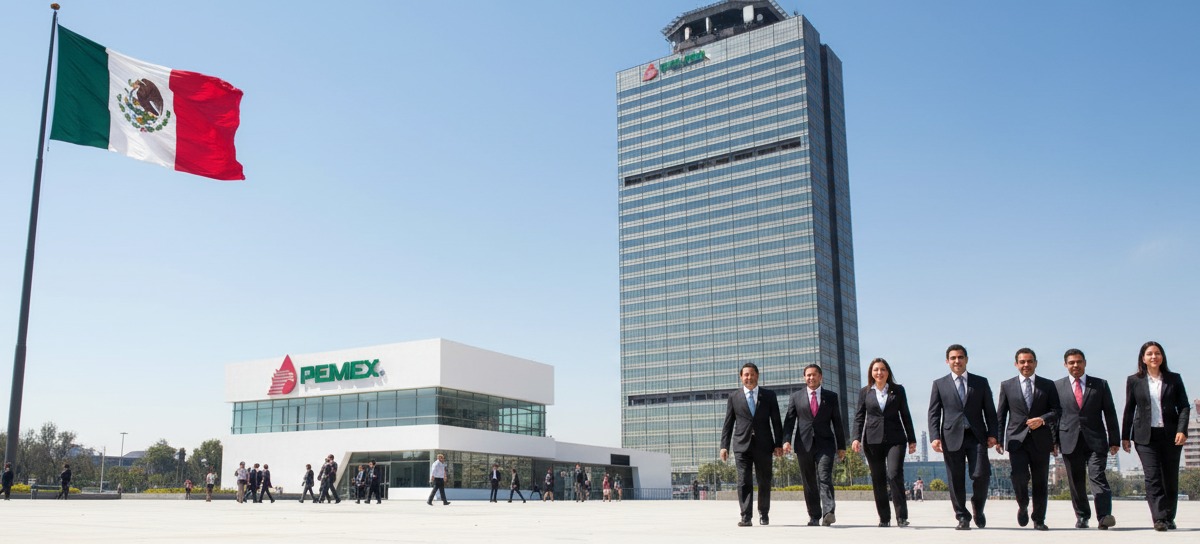 Economía y energía: Petróleos Mexicanos (Pemex) reduce a la mitad su deuda con proveedores